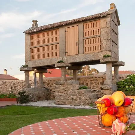 Turismo Casa Benito * Villanueva de Arosa